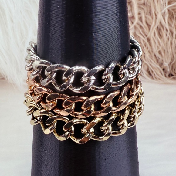 Beautiful, silvertone goldtone rose tone, tricolored, chunky chain bracelet - Picture 9 of 9